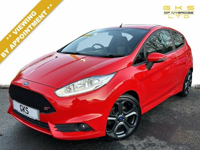 Compare Ford Fiesta 1.6 St 180 Bhp CV16DXM Red