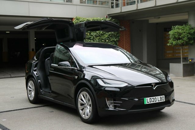 Compare Tesla Model X 0.0 Long Range Awd 470 Bhp LD20LBO Black