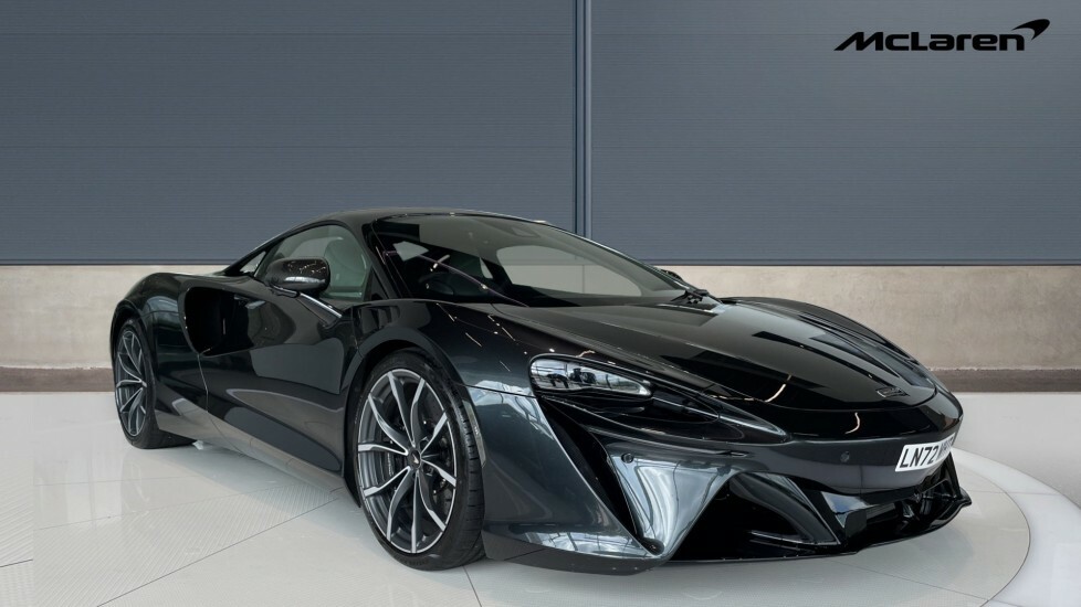 Compare McLaren Artura Artura V6 Phev S-a LN72WHT Grey