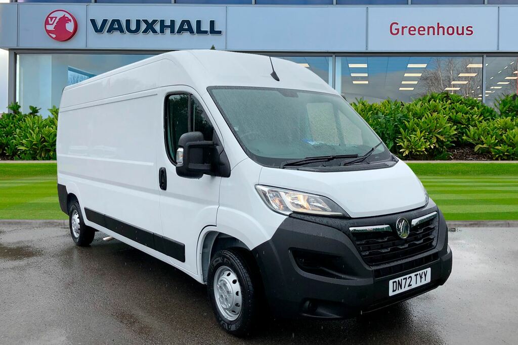 Compare Vauxhall Movano 3500 2.2 Turbo D 140 L3 H2 Dyn DN72TYY White