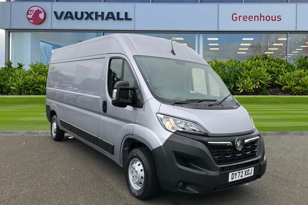 Compare Vauxhall Movano 3500 2.2 Turbo D 140 L3 H2 Dyn DY72XOJ Silver