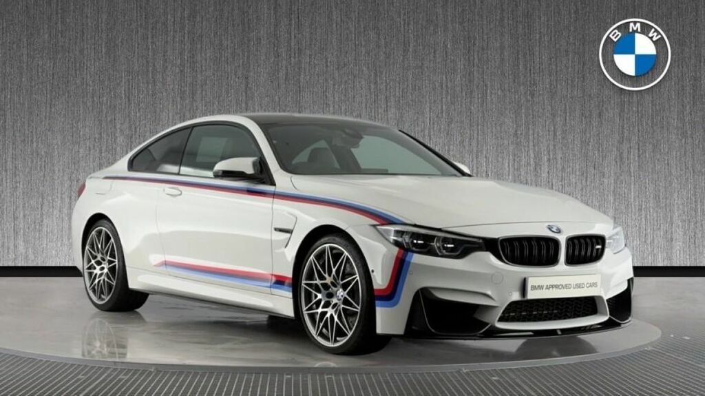 Compare BMW M4 Coupe Competition Package PY19YWD White