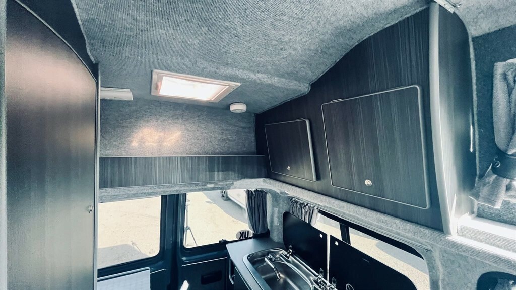 Used 2016 Volkswagen Campervan KX16WEV 2.0L Toilet / Kitchen / 2 berth on Finance in Neston £