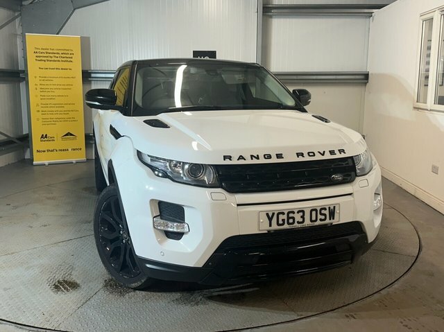 Compare Land Rover Range Rover Evoque 2.0 Si4 Dynamic Lux 240 Bhp YG63OSW White