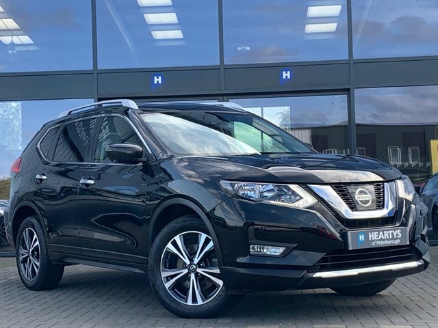 Compare Nissan X-Trail Dci N-connecta Xtronic LS18EVN Black