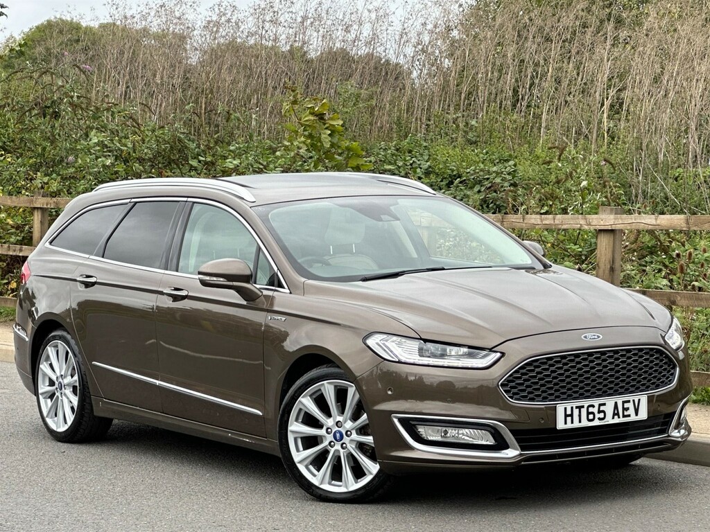 Compare Ford Mondeo 2.0 Tdci Vignale Powershift Euro 6 Ss HT65AEV Brown