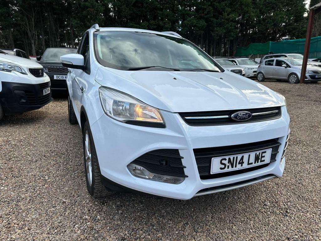 Compare Ford Kuga 1.6T Ecoboost Zetec 2Wd Euro 5 Ss SN14LWE White