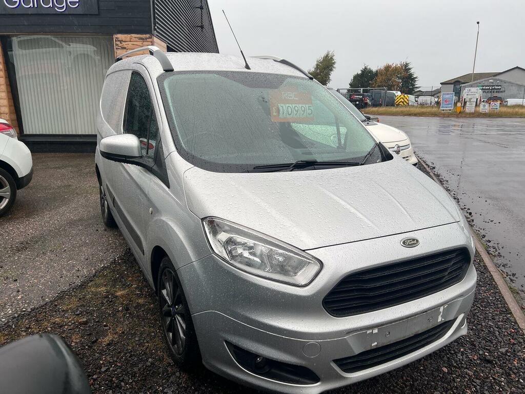 Ford Transit Courier Panel Van Trend Tdci 2017 Silver #1