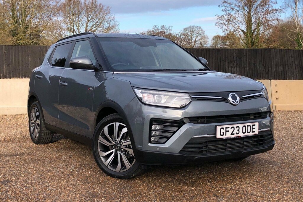 Compare SsangYong Tivoli 2023 23 Ultimate GF23ODE Grey