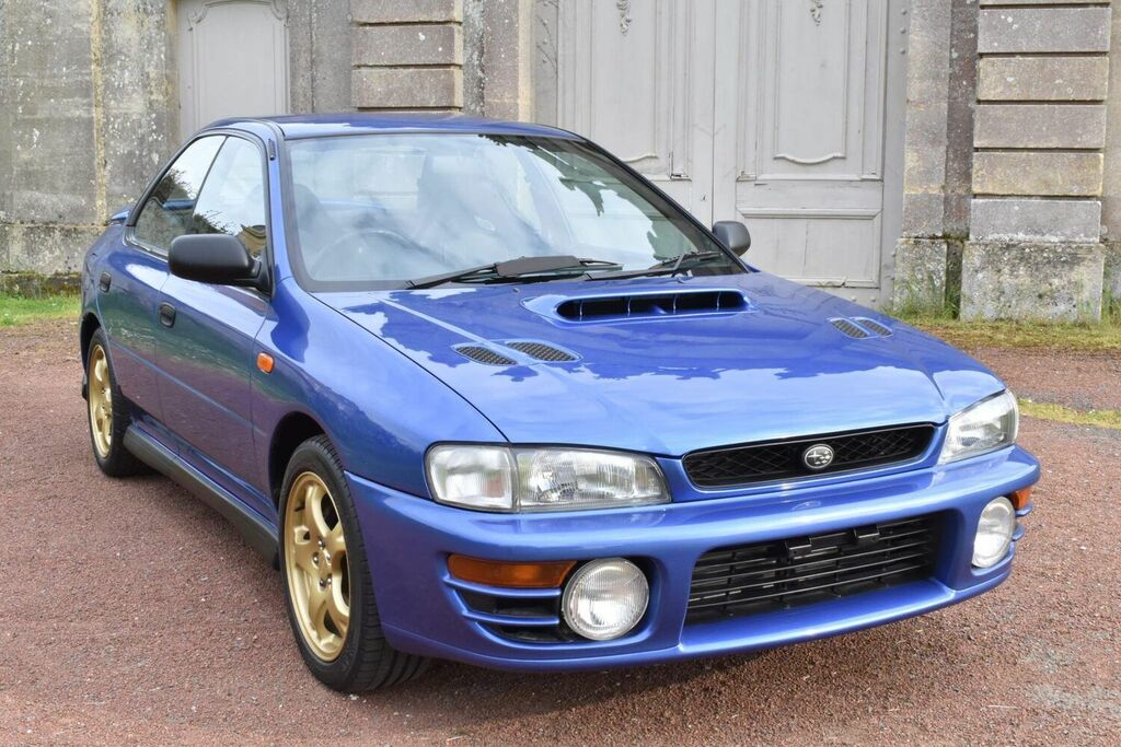 Compare Subaru Impreza Turbo 2000 Awd S995BNP Blue