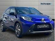 Compare Toyota Aygo X 1.0 Vvt-i Edge RO73WKB Blue
