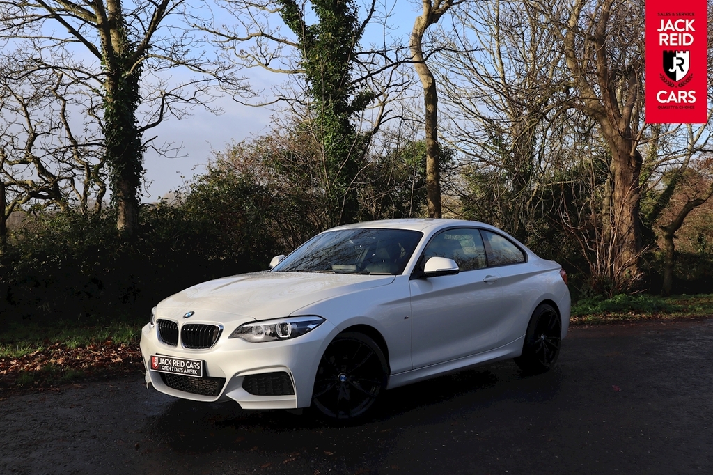 Compare BMW 2 Series Coupe  White