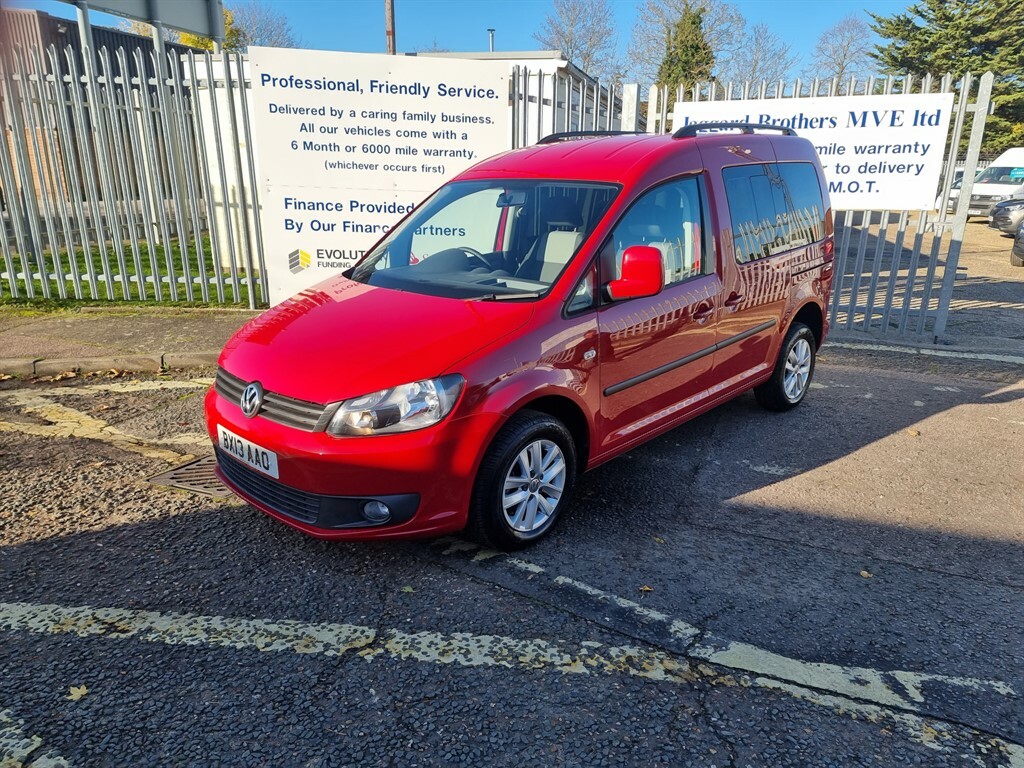 Compare Volkswagen Caddy Life Caddy C20 Life Tdi BX13AAO Red