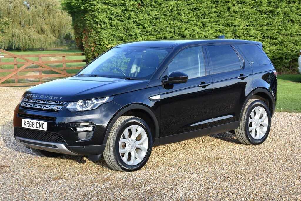 Compare Land Rover Discovery Sport 2.0 Si4 Hse 4Wd Euro 6 Ss KR68CNC Black