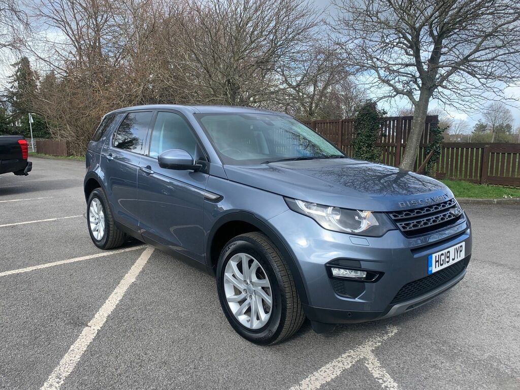 Compare Land Rover Discovery Sport Sport 2.0 Td4 Se Tech 4Wd Euro 6 Ss HG19JYP Blue