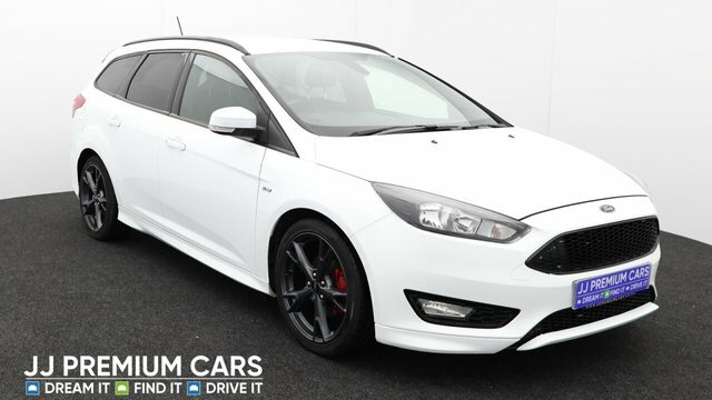 Compare Ford Focus 1.0 St-line X 139 Bhp GY67DFD White