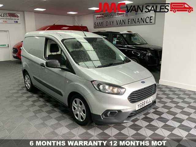 Ford Transit Courier Courier 1.5 Trend Tdci Silver #1