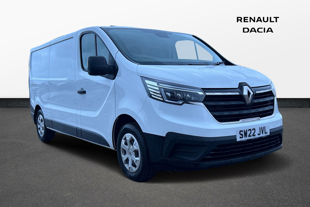 Compare Renault Trafic 2.0 Dci Blue 30 Business Lwb Euro 6 Ss SW22JVL White
