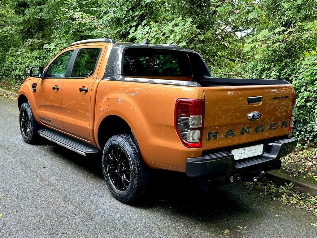 Compare Ford Ranger Ranger Wildtrak Ecoblue 4X4 SL70NBB Orange