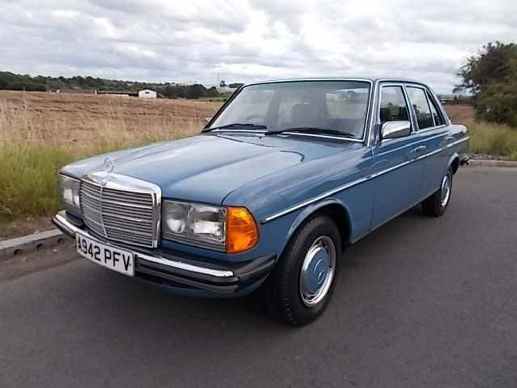 Mercedes-Benz 200 2.0 Blue #1