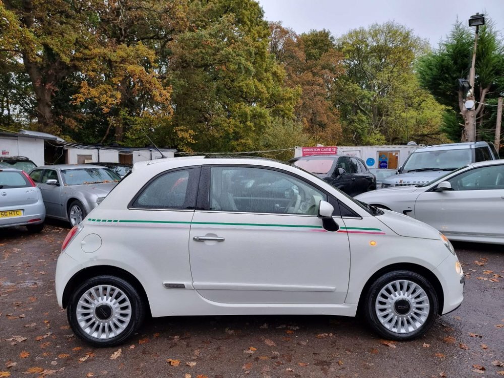 Compare Fiat 500 1.2 Lounge Euro 5 Ss GY60TPZ 