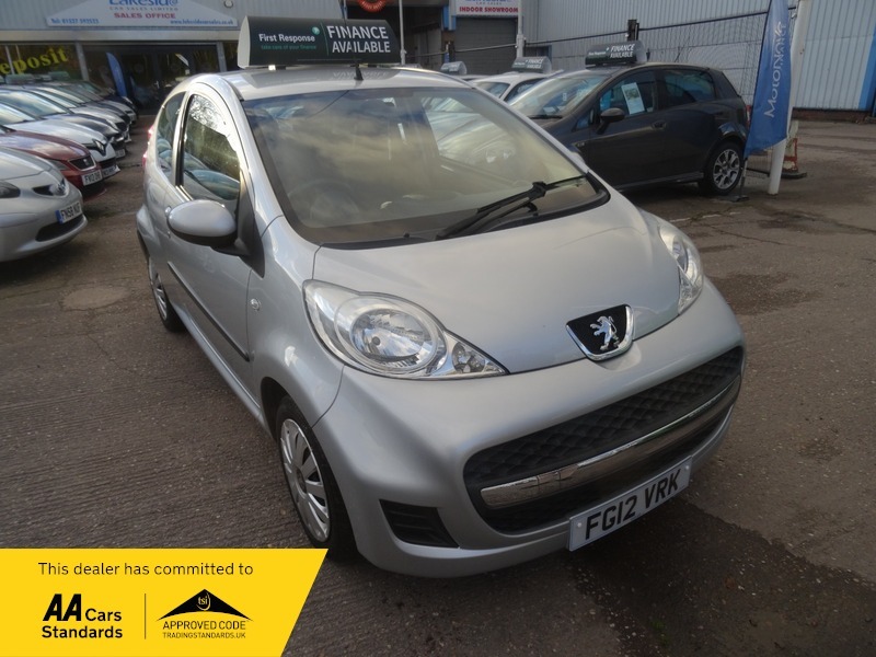 Compare Peugeot 107 Urban, Free Nationwide Delivery FG12VRK Silver