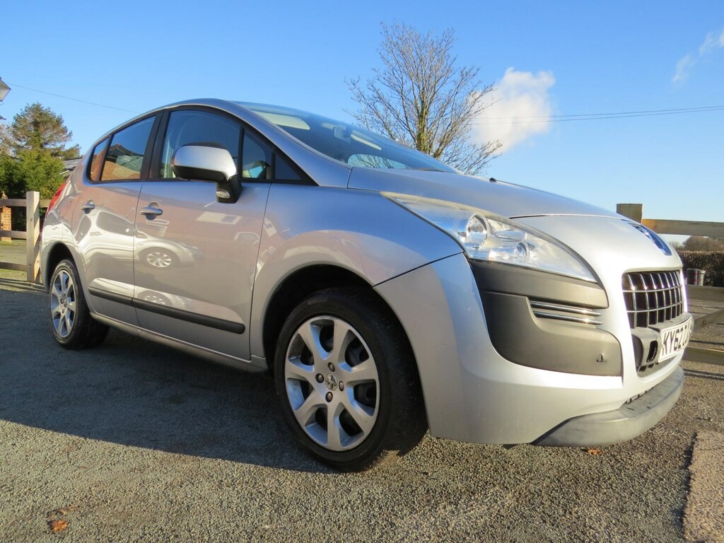 Compare Peugeot 3008 3008 Access Hdi KY62ZJX Silver