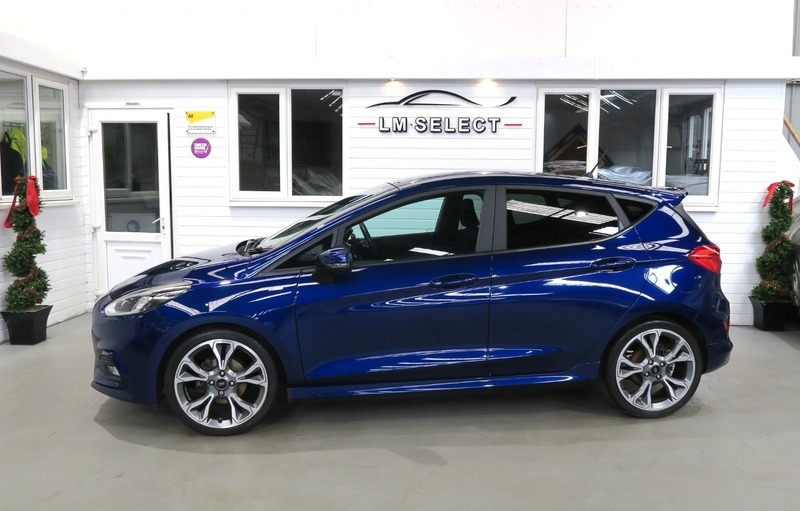Compare Ford Fiesta St-line 140 ML67RXD Blue