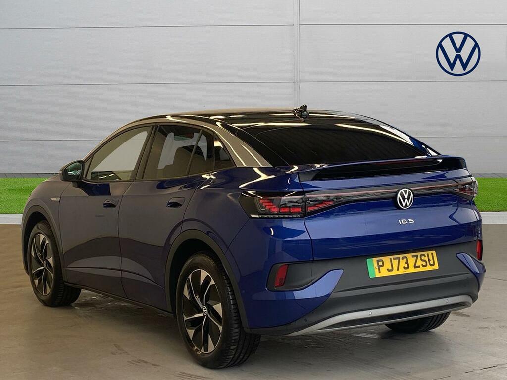 Compare Volkswagen ID.5 150Kw Style Pro Performance 77Kwh PJ73ZSU Blue
