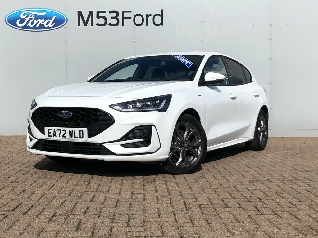 Compare Ford Focus 1.0 Ecoboost Hybrid Mhev 155 St-line Style At EA72WLD White