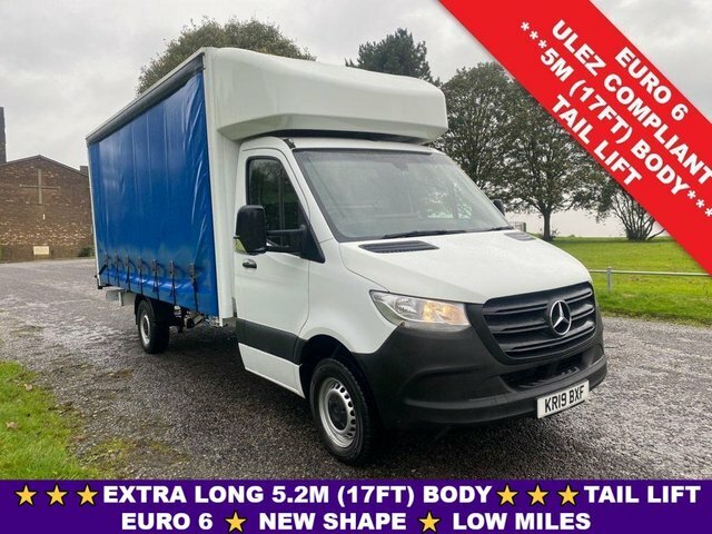 Compare Mercedes-Benz Sprinter 2.1 314Cdi 3.5T. 5.2M 17Ft Curtainside Tail Lift KR19BXF White
