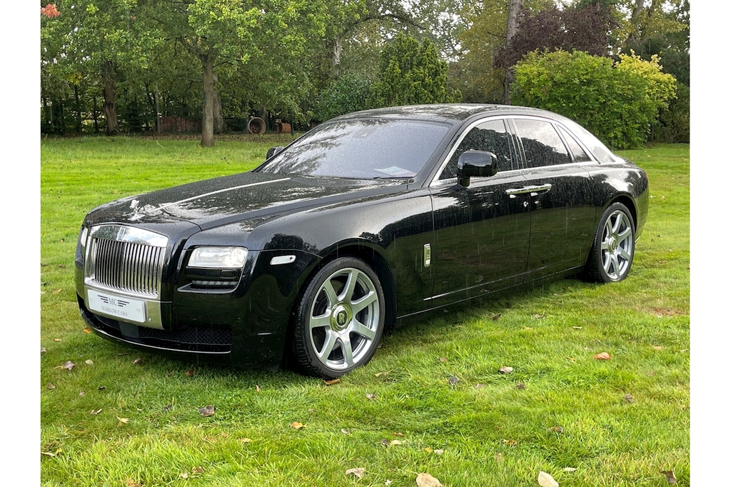 Compare Rolls-Royce Ghost V12 U211 Ulez ECZ1 Black
