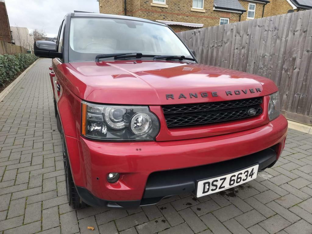 Compare Land Rover Range Rover Sport 3.0 Td V6 Hse Commandshift 4Wd Euro 5 DSZ6634 Red