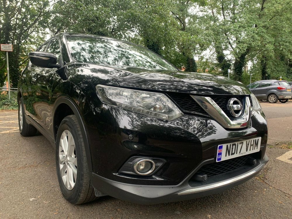 Compare Nissan X-Trail 1.6 Dci Acenta Euro 6 Ss ND17VHM Black