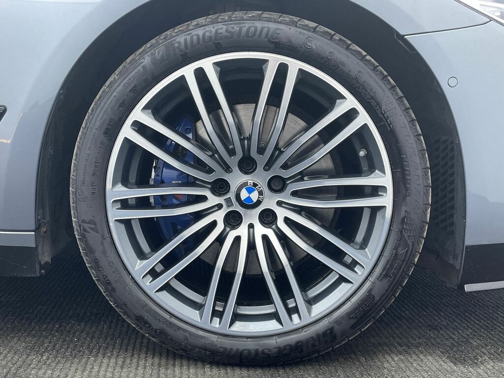 Compare BMW 5 Series 2.0 530I M Sport Euro 6 Ss MT67NAA Blue