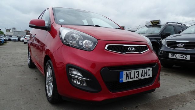 Compare Kia Picanto 1.0 2 68 Bhp 1 Former Keeper-0 Road Tax Yearly NL13AHC Red