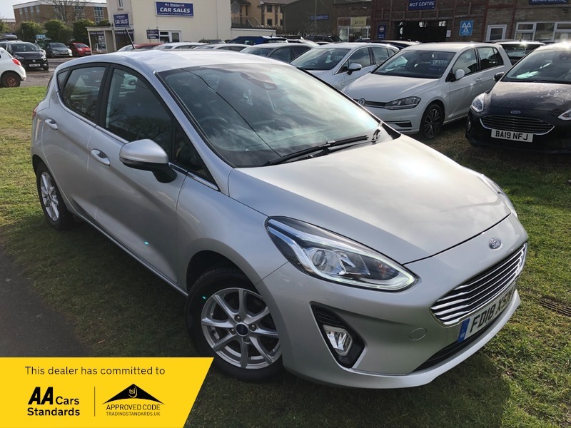 Compare Ford Fiesta 1.0T Ecoboost Zetec Hatchback FD18XSN Silver
