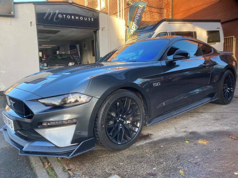 Compare Ford Mustang 5.0 V8 Gt SY69VPU Grey