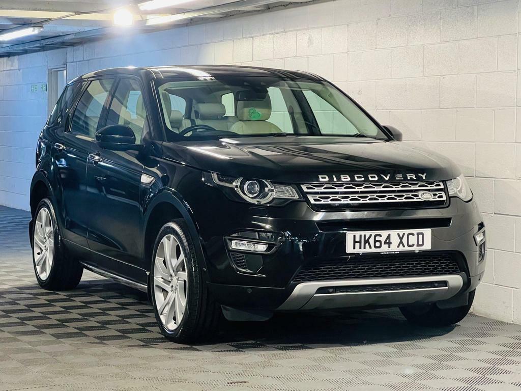 Compare Land Rover Discovery Sport Hse Luxury HK64XCD Black