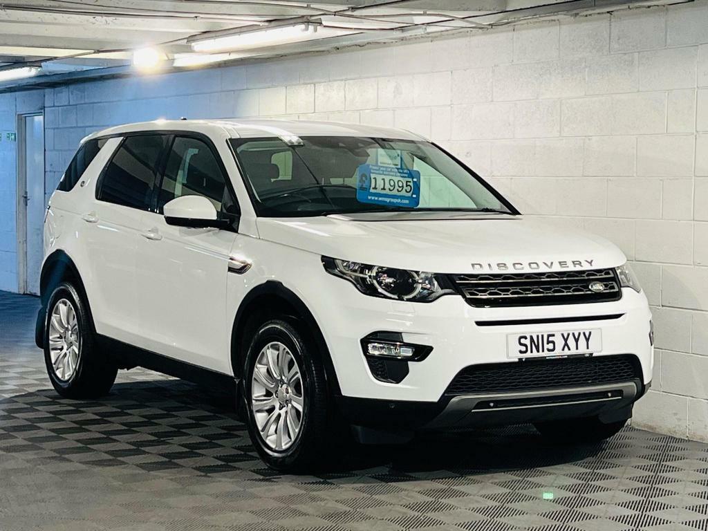 Compare Land Rover Discovery Sport Sport 2.2 Sd4 Se Tech 4Wd Euro 5 Ss SN15XYY White