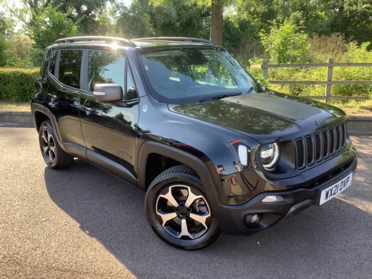 Compare Jeep Renegade 1.3 Turbo 4Xe Phev 240 Trailhawk WX21OVP Black