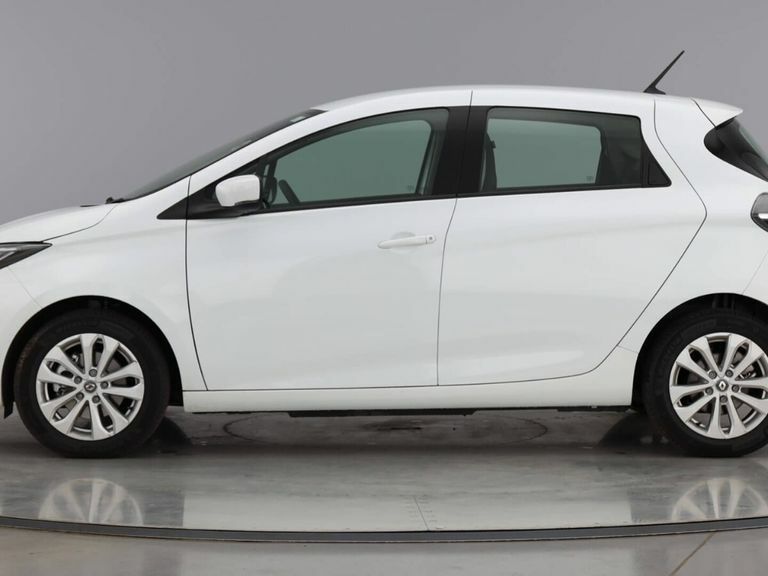 Compare Renault Zoe 80Kw Iconic R110 50Kwh Rapid Charge KS23BYT White
