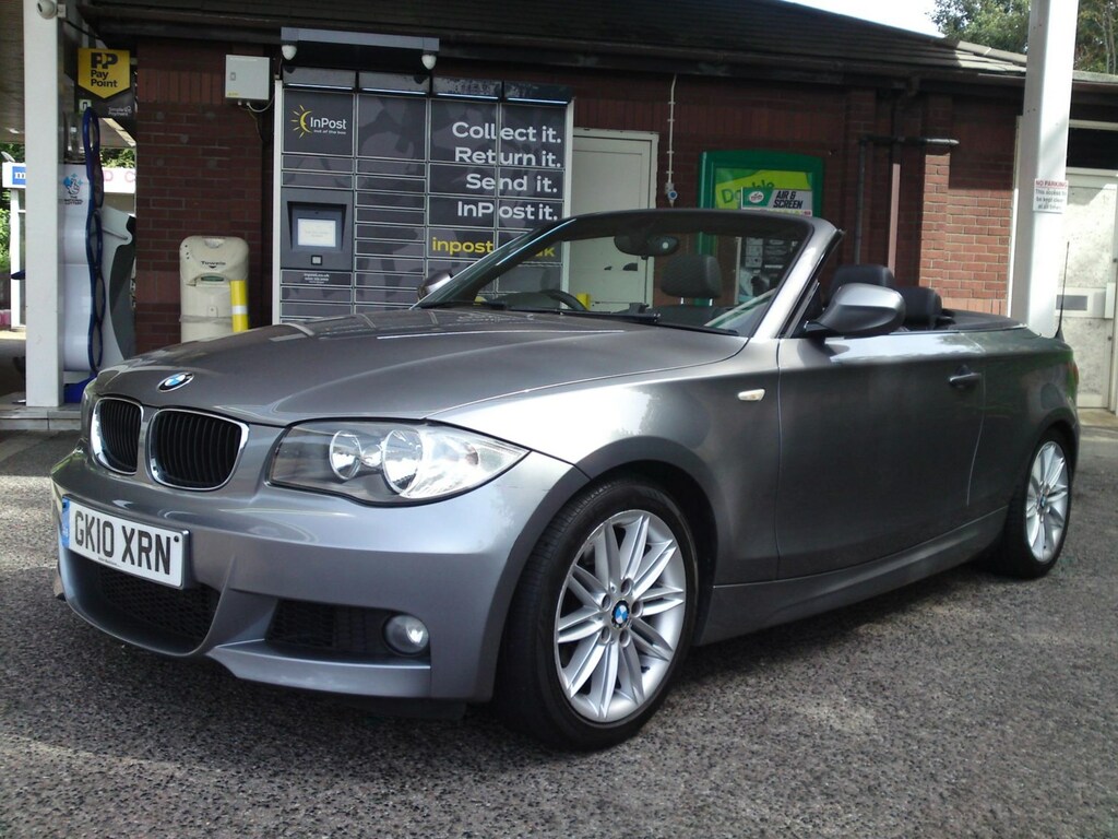 Compare BMW 1 Series 118D M Sport Convertible Full History GK10XRN Grey