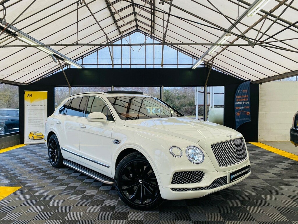 Bentley Bentayga Suv White #1