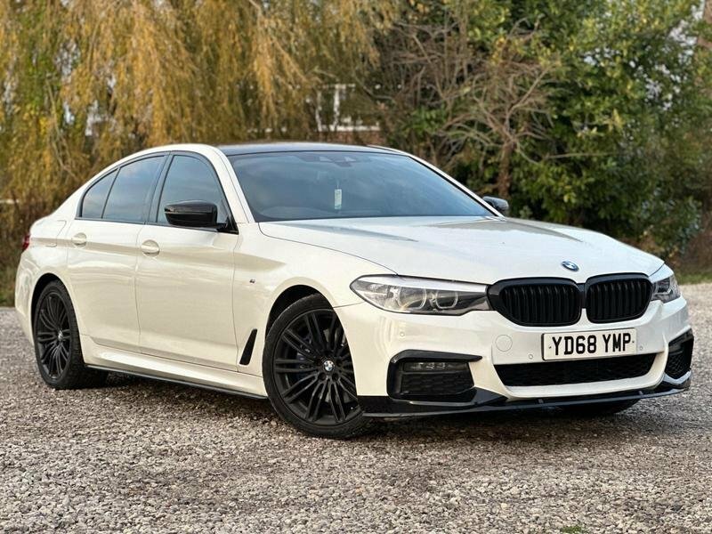Compare BMW 5 Series 530D M Sport YD68YMP White