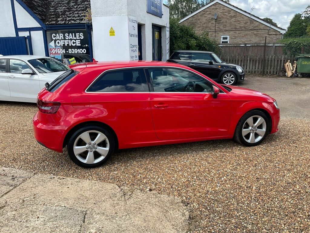 Compare Audi A3 Hatchback 2.0 Tdi Sport Euro 5 Ss 201262 FY62TYC Red