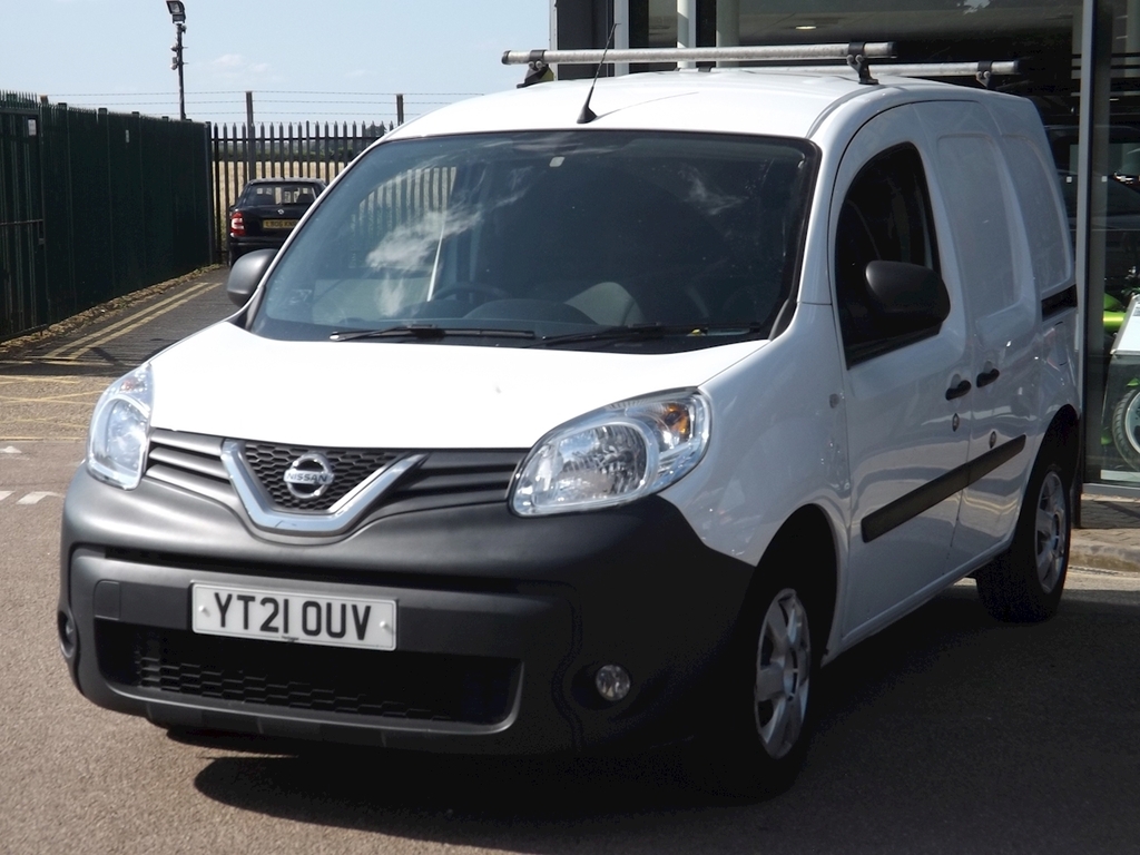 Compare Nissan NV250 Nv250 Acenta Dci YT21OUV White