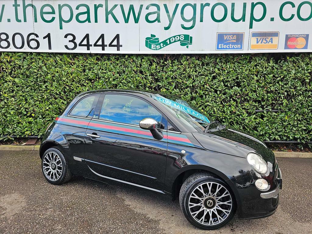 Compare Fiat 500 500 By Gucci T HW61HJE Black