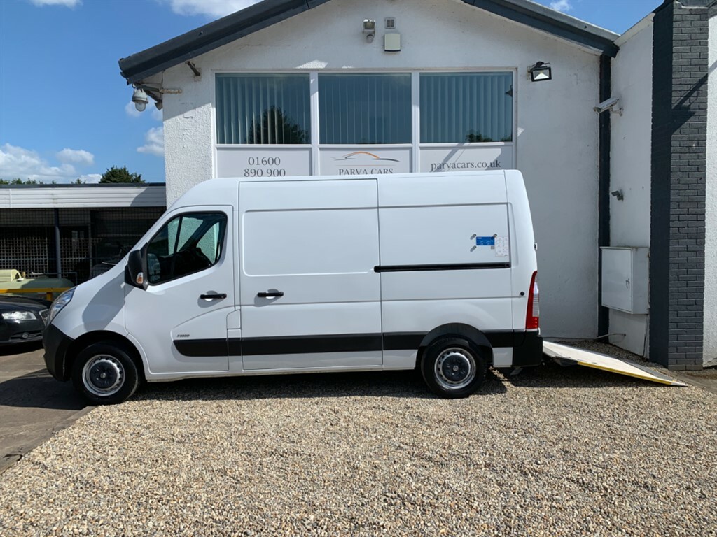 Compare Vauxhall Movano 2019 2.3 L2h2 F3500 Pv 129 Bhp ET19SYW White