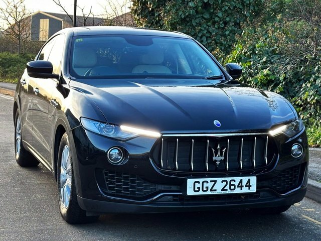 Compare Maserati Levante 2017 3.0 D V6 271 Bhp GGZ2644 Black